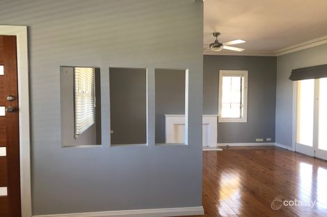 Property photo of 30 Dymock Street Balgownie NSW 2519