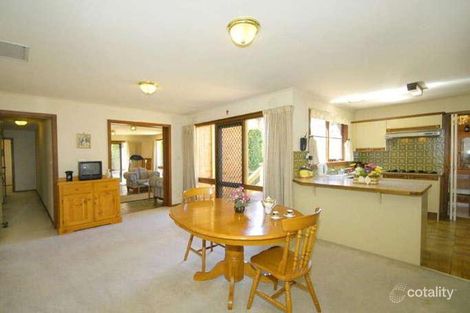 Property photo of 19 Aumann Drive Templestowe VIC 3106
