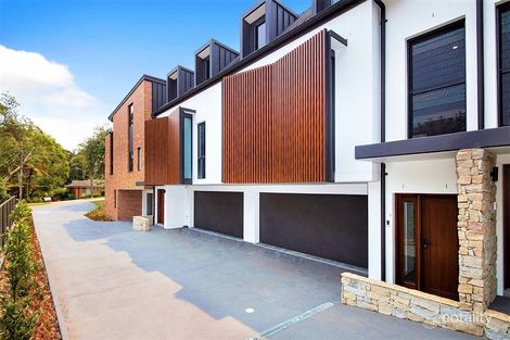 Property photo of 3/8 Blacket Street Heathcote NSW 2233