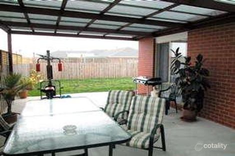 Property photo of 63 Dartmoor Drive Cranbourne East VIC 3977