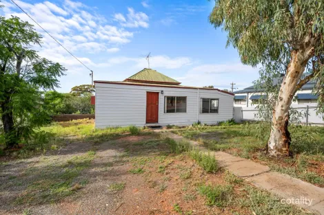 Property photo of 39 Lyall Street Lamington WA 6430