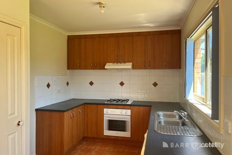 Property photo of 26 Ruby Place Werribee VIC 3030