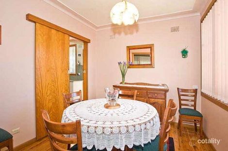 Property photo of 27 Denise Crescent Peakhurst NSW 2210