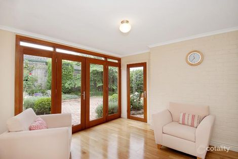 Property photo of 39 Sweetland Road Box Hill VIC 3128