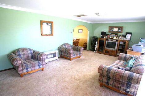 Property photo of 2 Goborra Street Glenfield Park NSW 2650