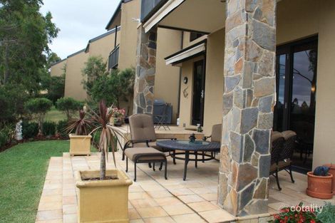 Property photo of 1 Turnberry Lane Chirnside Park VIC 3116