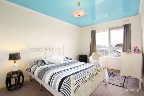 Property photo of 11/27 Lillimur Road Ormond VIC 3204