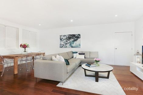 Property photo of 2/13 Carlisle Crescent Hughesdale VIC 3166