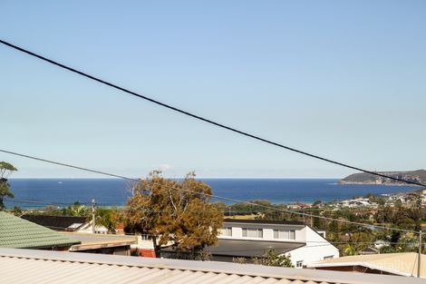 Property photo of 128 Headland Road North Curl Curl NSW 2099