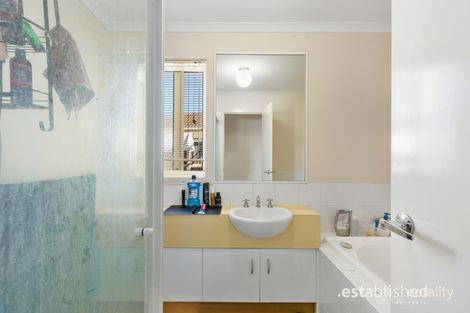 Property photo of 2/1 Mermaid Crescent Wyndham Vale VIC 3024
