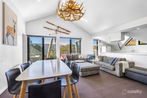1 Sitzmark St, Falls Creek, VIC 3699
