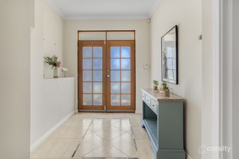 Property photo of 23 Podman Turn Madora Bay WA 6210