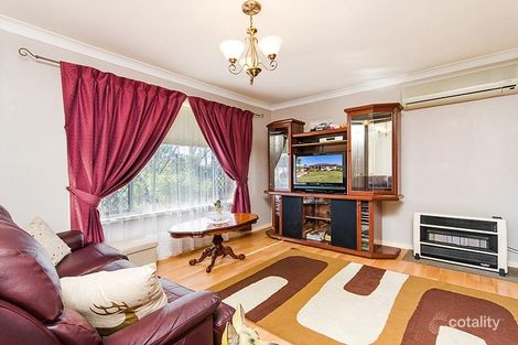 Property photo of 37 Renfrew Crescent Edgeworth NSW 2285