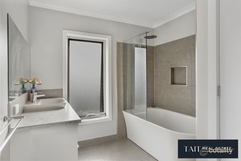 Property photo of 2/8 Maxwell Street Wangaratta VIC 3677