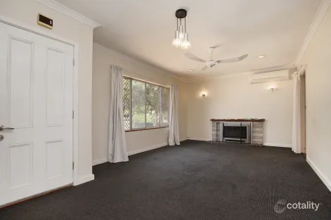 19 Warren Rd, Maida Vale, WA 6057