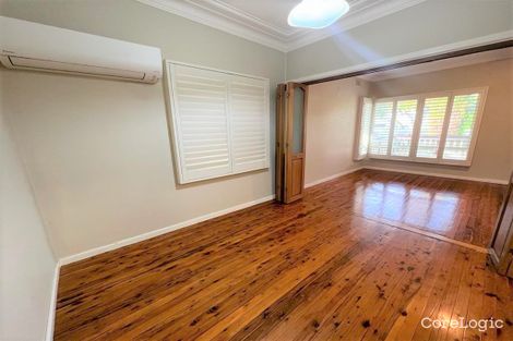 Property photo of 31 Chisholm Crescent Bradbury NSW 2560