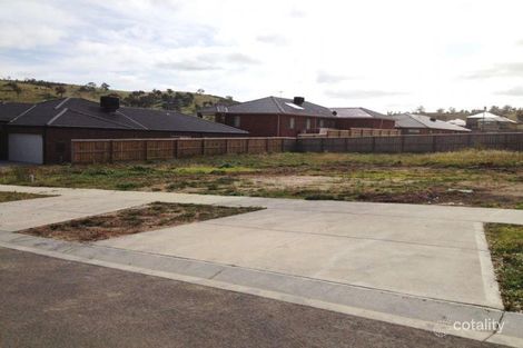 7 Lionsgate Tce, South Morang, VIC 3752