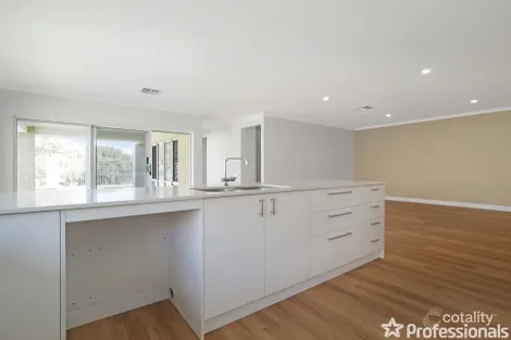 Property photo of 79 Cosimo Drive Woodvale WA 6026