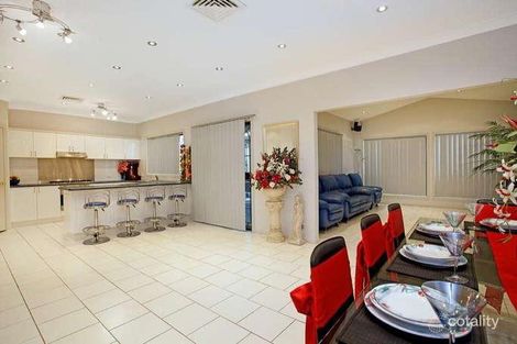 Property photo of 21 Ferraro Crescent West Hoxton NSW 2171