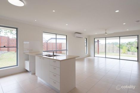 Property photo of 10 Carlsson Place Kirkwood QLD 4680