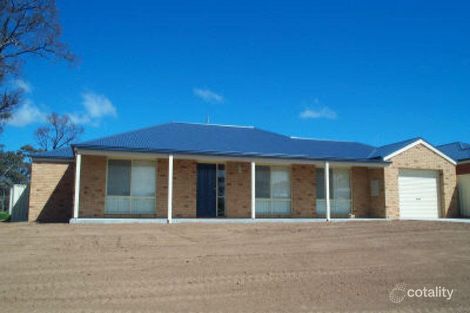 Property photo of 151 Olympic Parade Kangaroo Flat VIC 3555