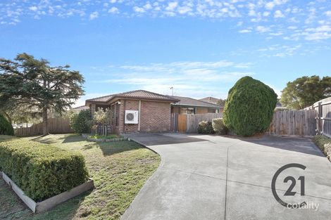 Property photo of 71 James Cook Drive Endeavour Hills VIC 3802
