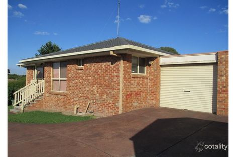 Property photo of 1/19 Temby Close Endeavour Hills VIC 3802