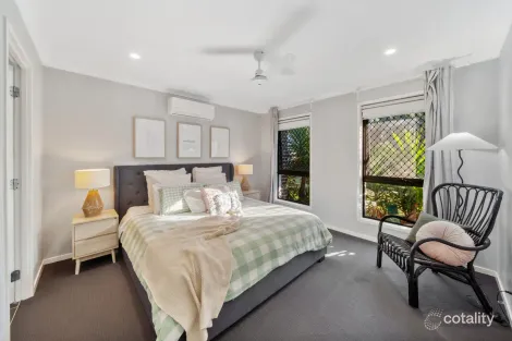Property photo of 73 Daybreak Street Yarrabilba QLD 4207