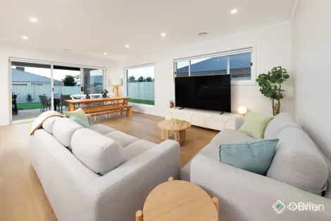 Property photo of 53 Harkin Avenue Wodonga VIC 3690