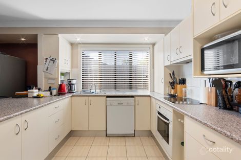 Property photo of 10 Caravonica Court Calamvale QLD 4116