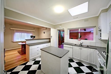 Property photo of 11 Lillimur Road Ormond VIC 3204