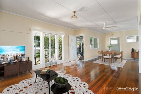 Property photo of 4 Mein Street Scarborough QLD 4020