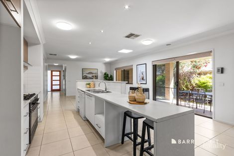 Property photo of 20 Bower Way Doreen VIC 3754