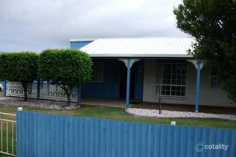 20 Beach St, Burnett Heads, QLD 4670