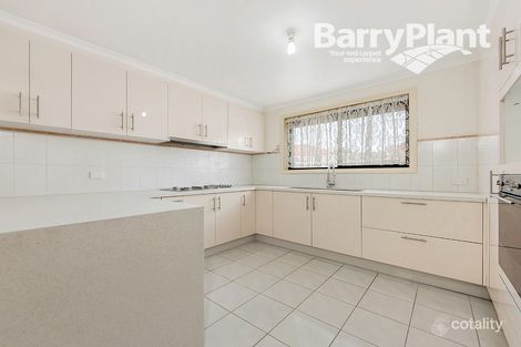 Property photo of 28 Duneed Way Delahey VIC 3037