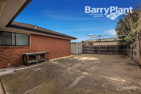 Property photo of 28 Duneed Way Delahey VIC 3037