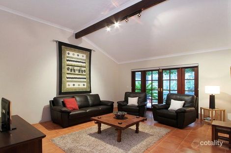 16 Snowball Rd, Kalamunda, WA 6076