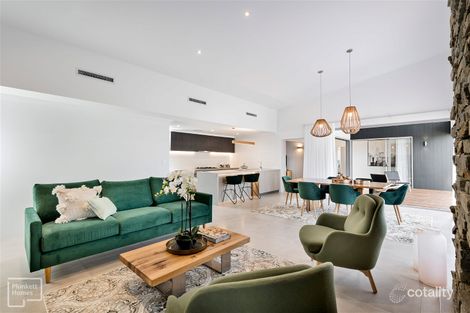 6 Gibson Way, Beechboro, WA 6063