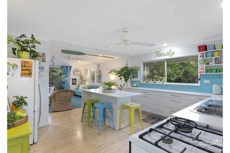 Property photo of 4 Winani Road Erina NSW 2250