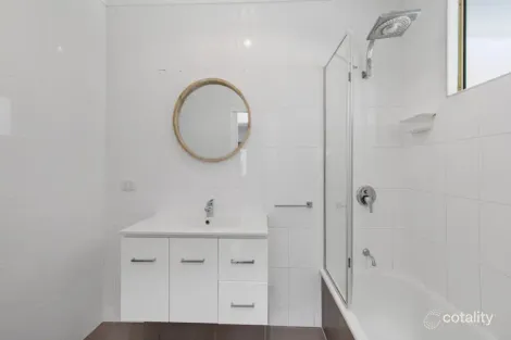 Property photo of 63 Thomas Street Birkdale QLD 4159