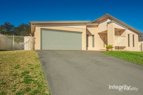53 Warrigal St, Nowra, NSW 2541