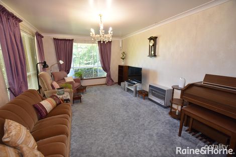 Property photo of 4 Dougherty Place Orange NSW 2800