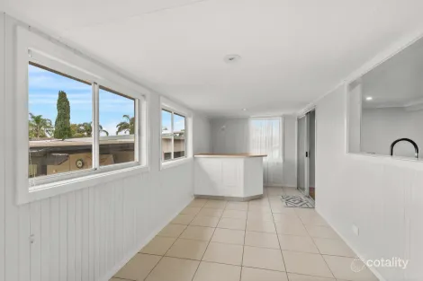 Property photo of 26 Marchant Crescent Mount Warrigal NSW 2528
