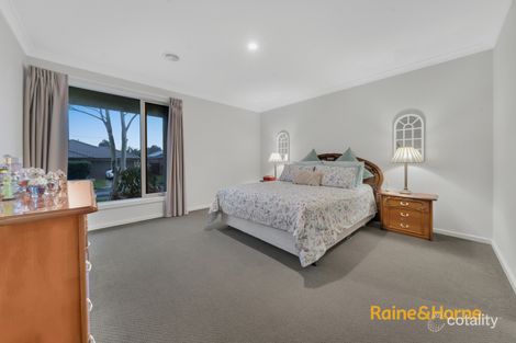 Property photo of 27 City Vista Circuit Cranbourne West VIC 3977