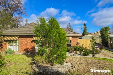 Property photo of 6 Yvonne Place Melton West VIC 3337