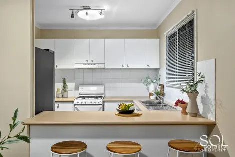 Property photo of 25 Cranbourne Street Chermside West QLD 4032