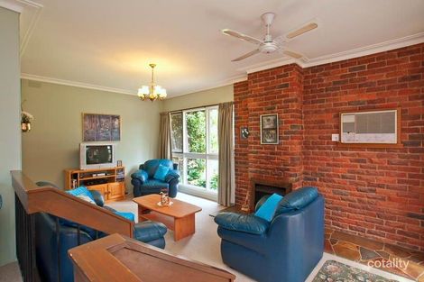 Property photo of 18 Oaklands Crescent Frankston VIC 3199