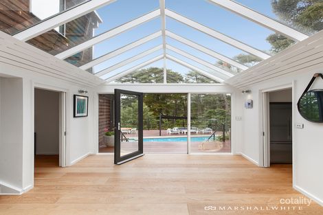 Property photo of 14-16 Frogmore Crescent Park Orchards VIC 3114