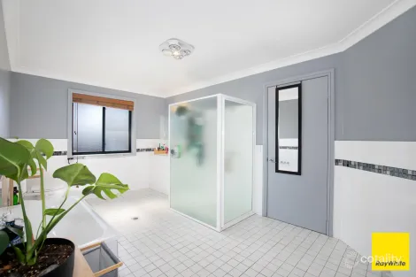 Property photo of 2/5 Coventry Street Guyra NSW 2365