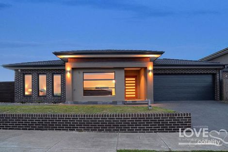 Property photo of 15 Odette Way South Morang VIC 3752